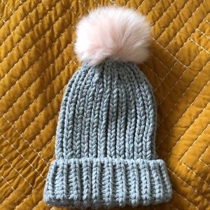 PomPom Beanie